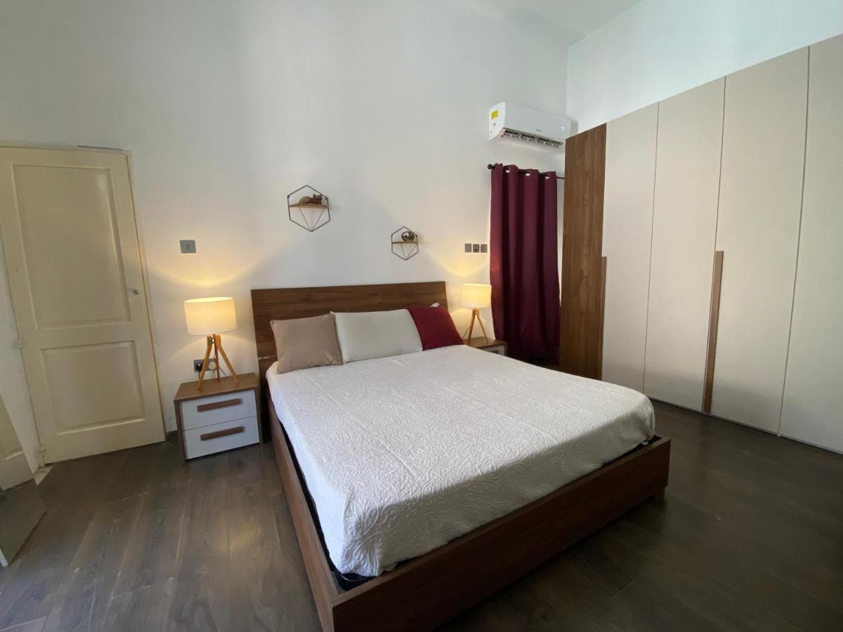 Blue Waters Town House Apartamento Tarxien Exterior foto